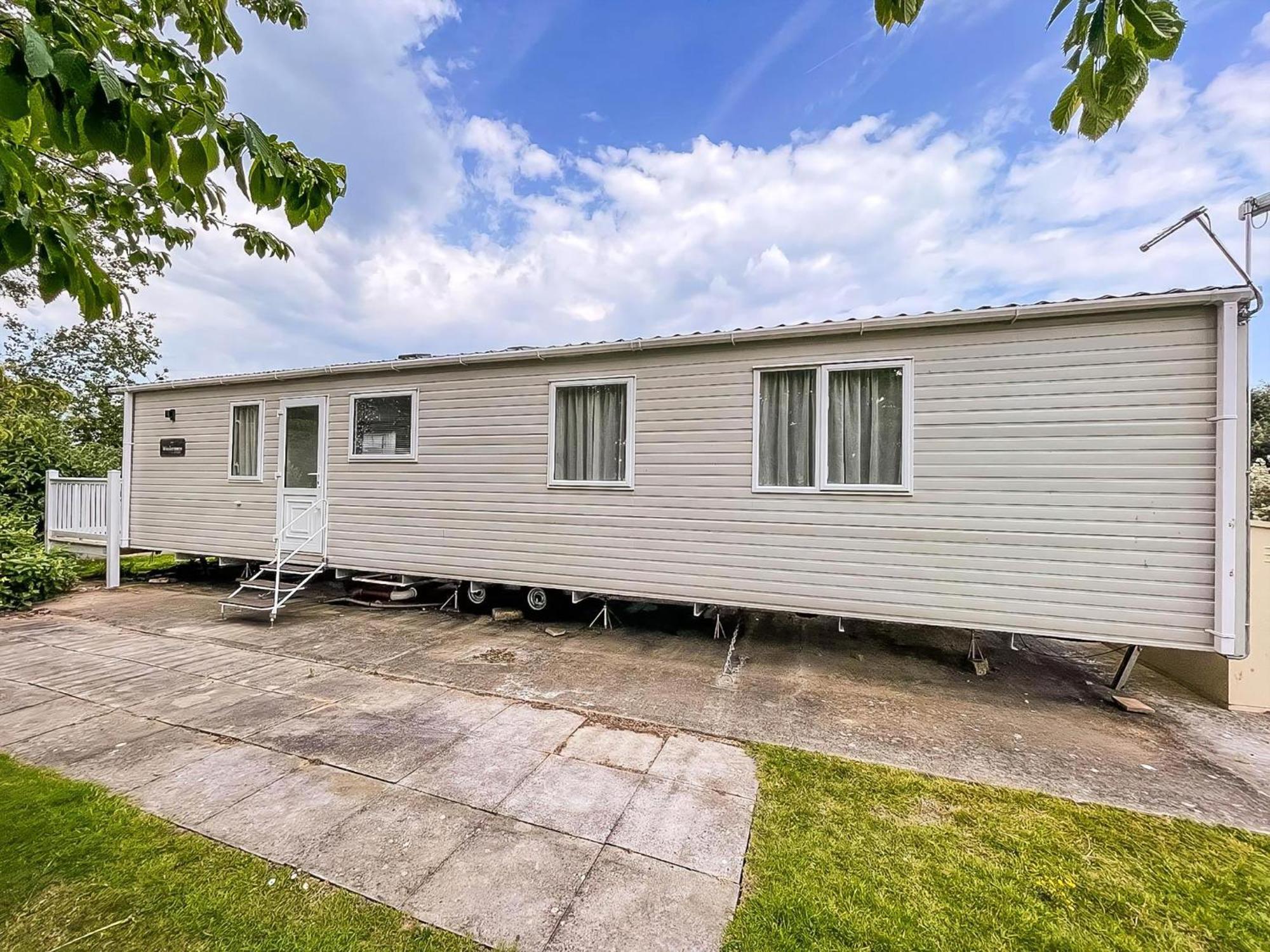 Hotel Beautiful 6 Berth Caravan With Decking At Southview Holiday Park Ref 33024O Skegness Exteriér fotografie